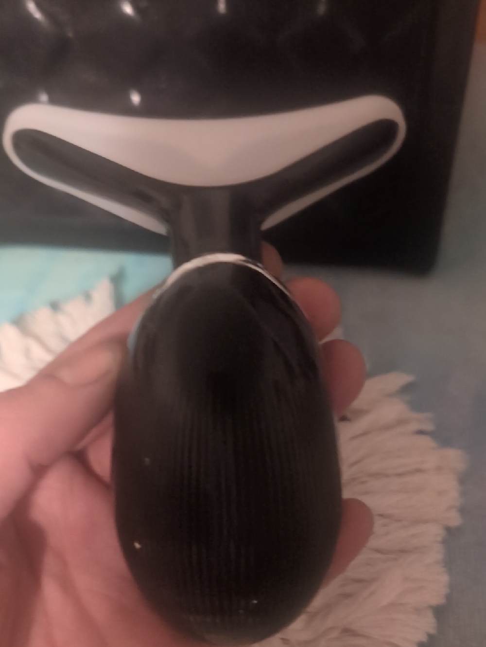 Red And Blue Light Handheld Face And Neck Massage Tool